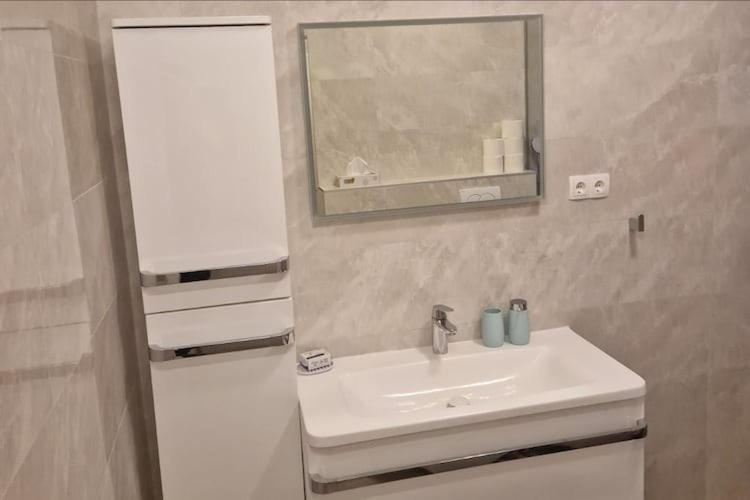 Apartments In House Liveric, In Vir At The Beach 외부 사진